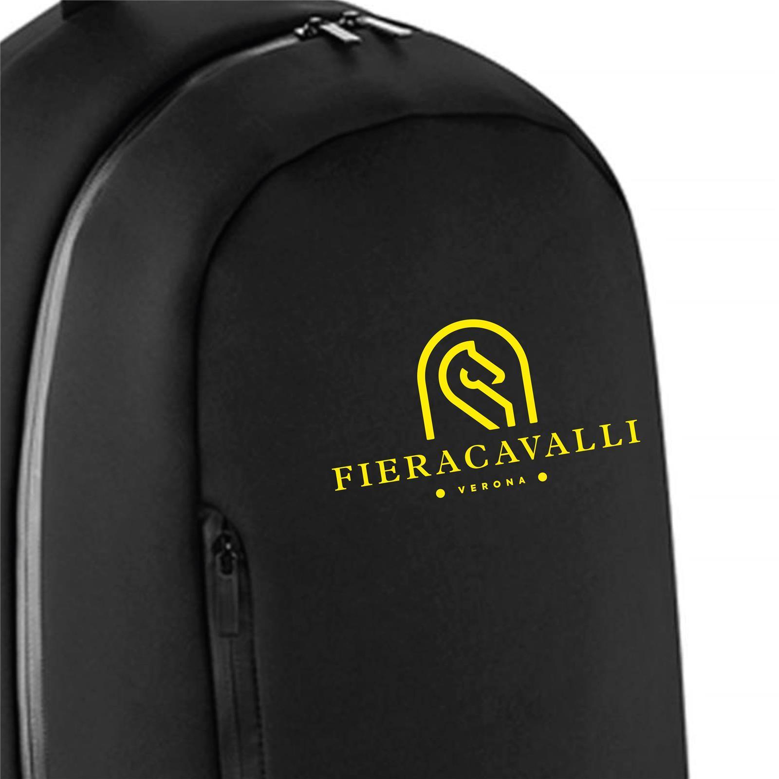 Foto 1 Zaino per Equitazione Fieracavalli Nero